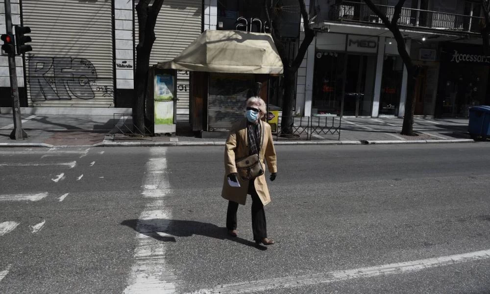 Από Δευτέρα μετακινήσεις χωρίς SMS - Πού & πότε είναι υποχρεωτικές οι μάσκες